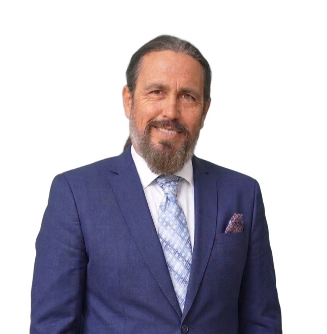 برهان أوغوز، مؤسس Burhan Bey Consulting